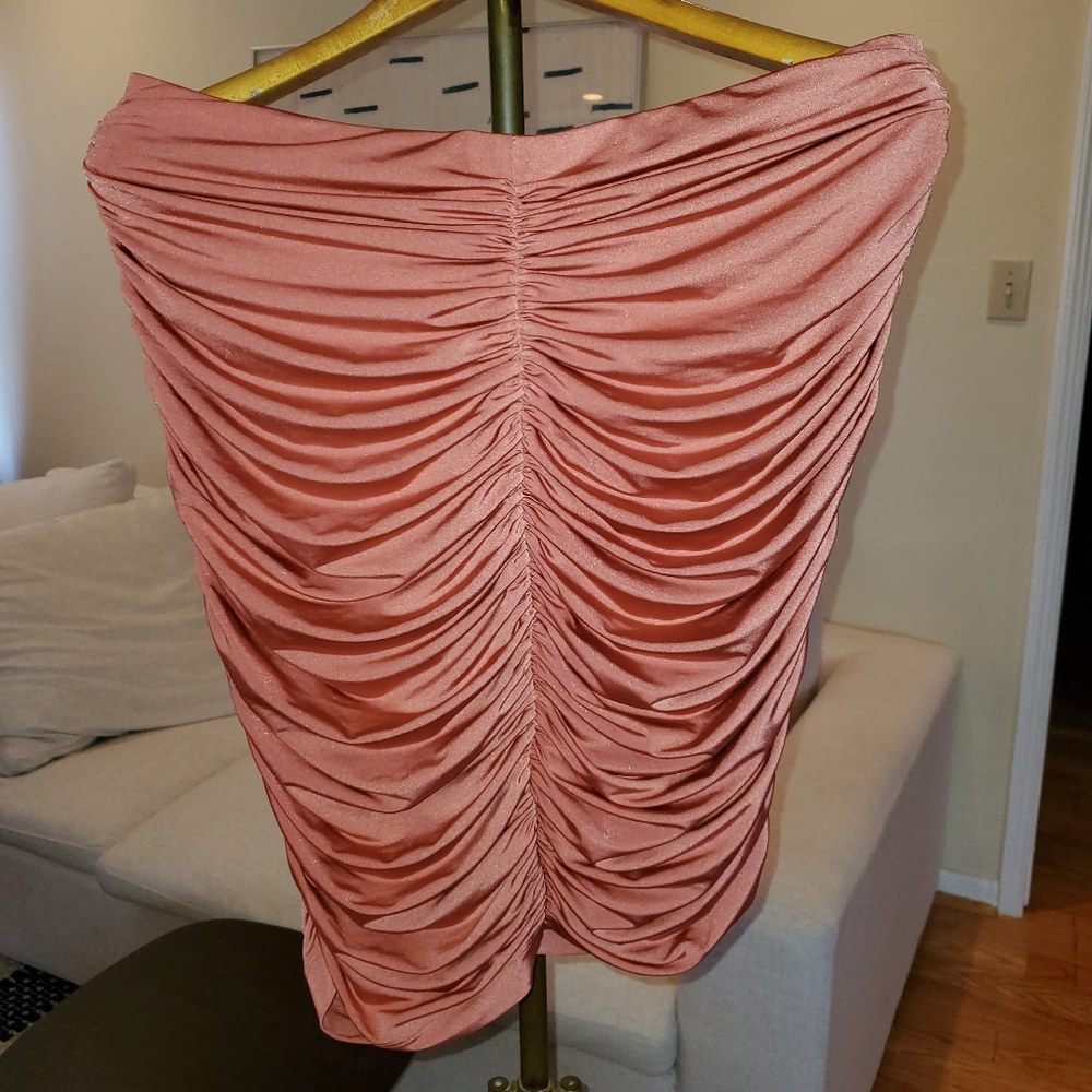Express NWT Large satin Peach Coral mini skirt